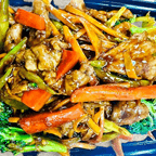 Best 鱼香肉丝 Shredded Pork w. Garlic Sauce in Southbridge, MA