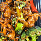 Best 鱼香鸡 Sliced Chicken w. Garlic Sauce in Southbridge, MA